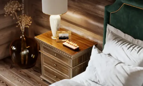log-bedroom.webp